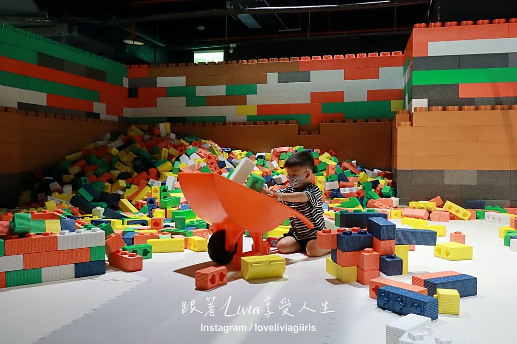 建築螢光44