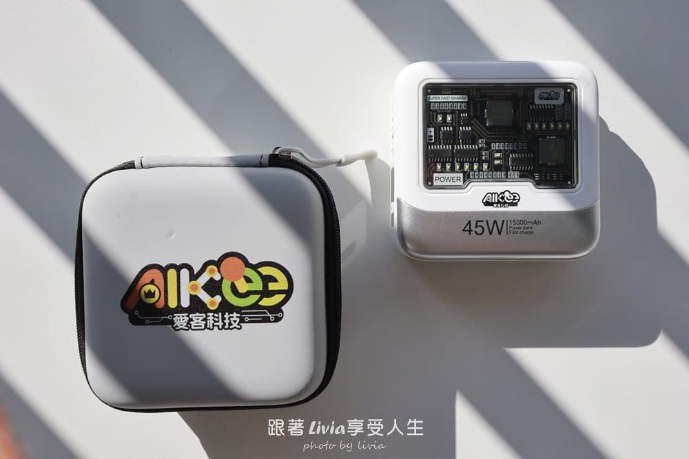 行動電源 (12) 行動電源 (12)