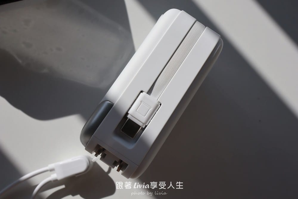 行動電源 (14) 行動電源 (14)