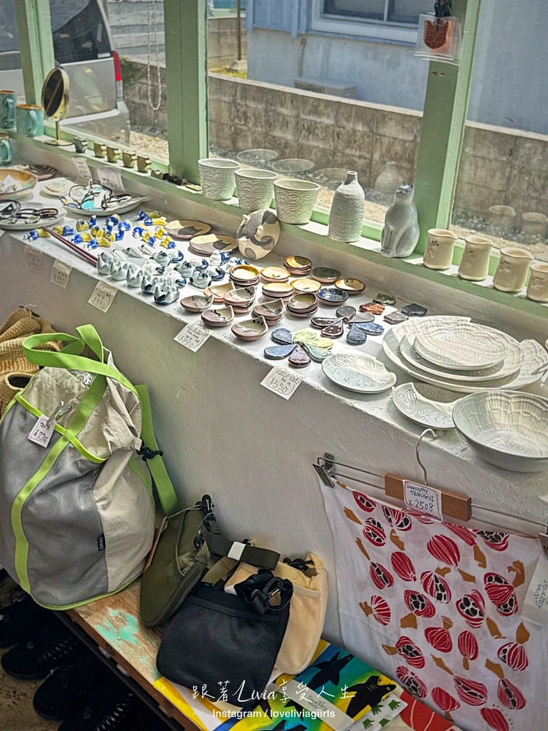 港外 (50) 港外 (50)