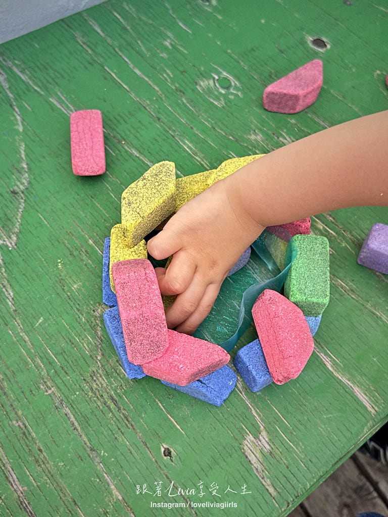 港外 (2) 港外 (2)