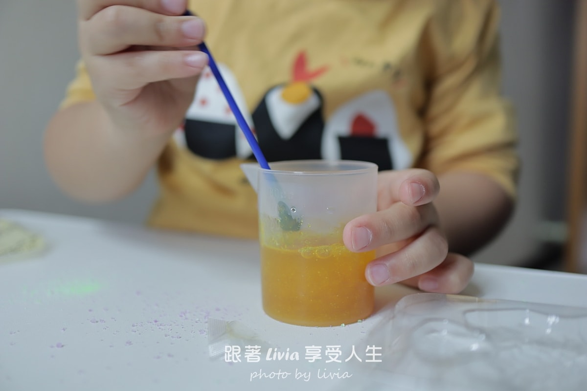把家裡變成小小科學實驗室｜我們的 Eagle’s Lab 動手玩科學時光