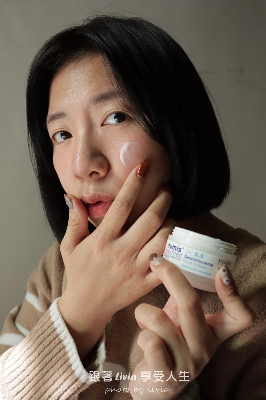 從臉到手都被好好照顧｜1838 eurocare 呵護敏弱肌的日常保養：樂美思舒敏凍齡霜 × pH5.5 護手霜 × 歐珂蔓橄欖雪花霜