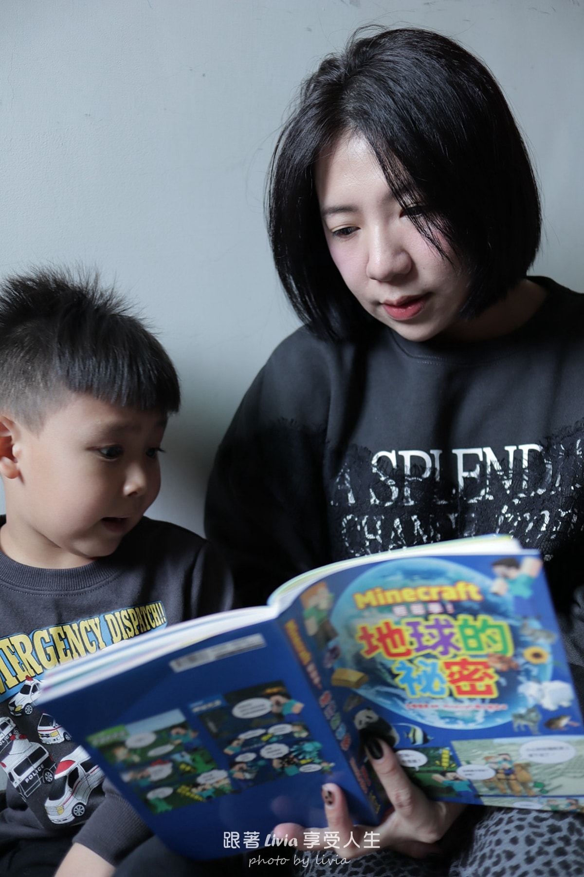遊戲變學習、恐龍變冒險｜Minecraft 輕鬆學！地球的祕密＋恐龍獵人｜小角落文化