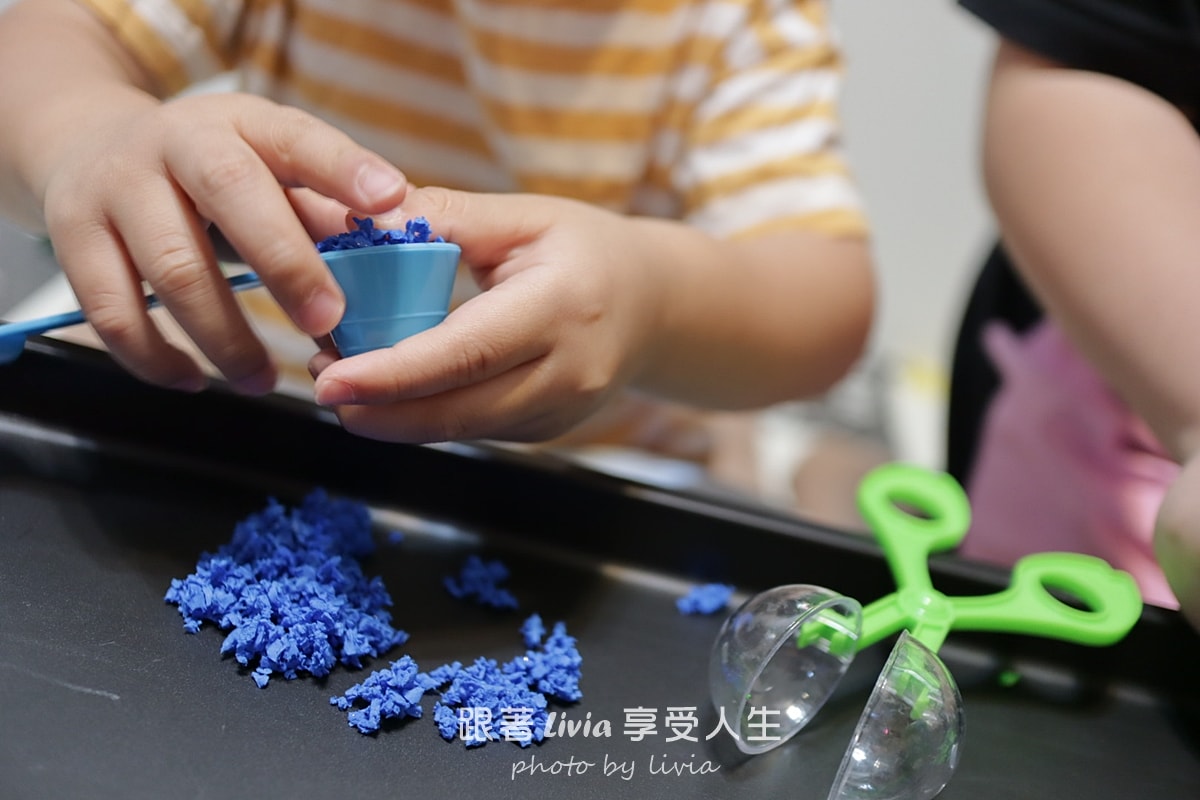把家裡變成小小科學實驗室｜我們的 Eagle’s Lab 動手玩科學時光