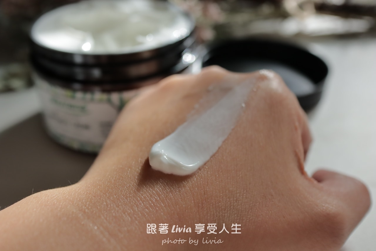 從臉到手都被好好照顧｜1838 eurocare 呵護敏弱肌的日常保養：樂美思舒敏凍齡霜 × pH5.5 護手霜 × 歐珂蔓橄欖雪花霜