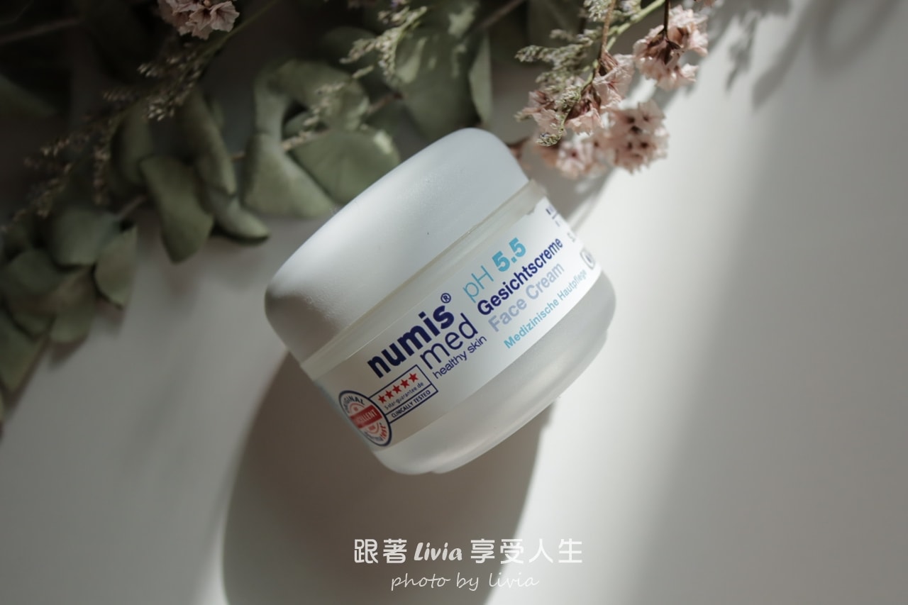 從臉到手都被好好照顧｜1838 eurocare 呵護敏弱肌的日常保養：樂美思舒敏凍齡霜 × pH5.5 護手霜 × 歐珂蔓橄欖雪花霜