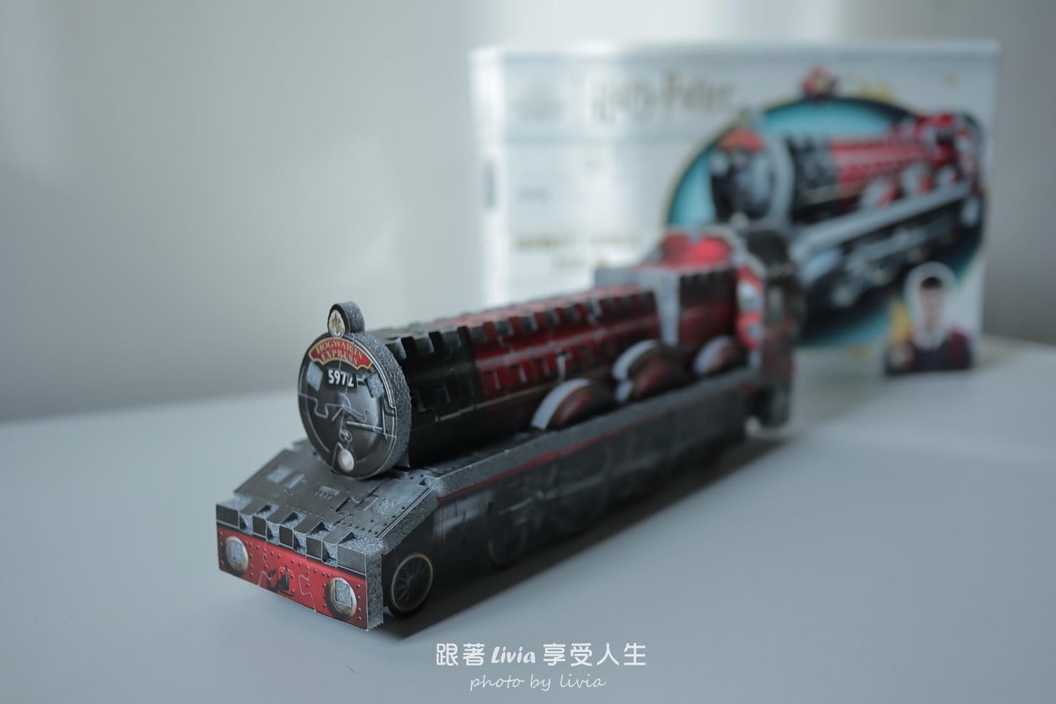 一片一片拼出魔法世界｜好森 Ho Sng × Wrebbit 3D 哈利波特霍格華茲特快車立體拼圖開箱推薦
