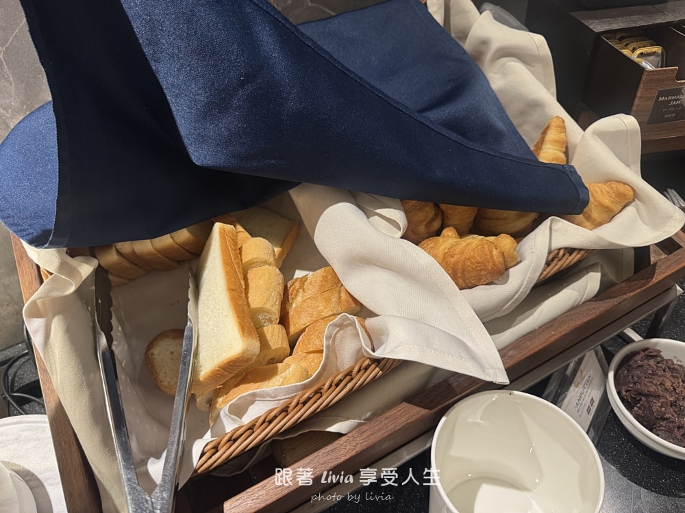 名古屋住宿推薦｜名古屋榮貝斯特韋斯特優質飯店 Best Western Plus Nagoya Sakae 房間405入住分享，地鐵旁＋樓下藥妝店，逛街買東西超方便！
