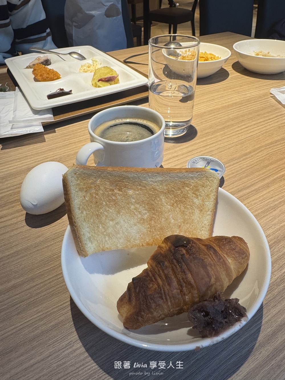 名古屋住宿推薦｜名古屋榮貝斯特韋斯特優質飯店 Best Western Plus Nagoya Sakae 房間405入住分享，地鐵旁＋樓下藥妝店，逛街買東西超方便！