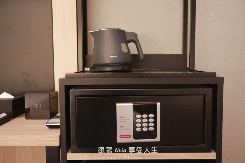 名古屋住宿推薦｜名古屋榮貝斯特韋斯特優質飯店 Best Western Plus Nagoya Sakae 房間405入住分享，地鐵旁＋樓下藥妝店，逛街買東西超方便！