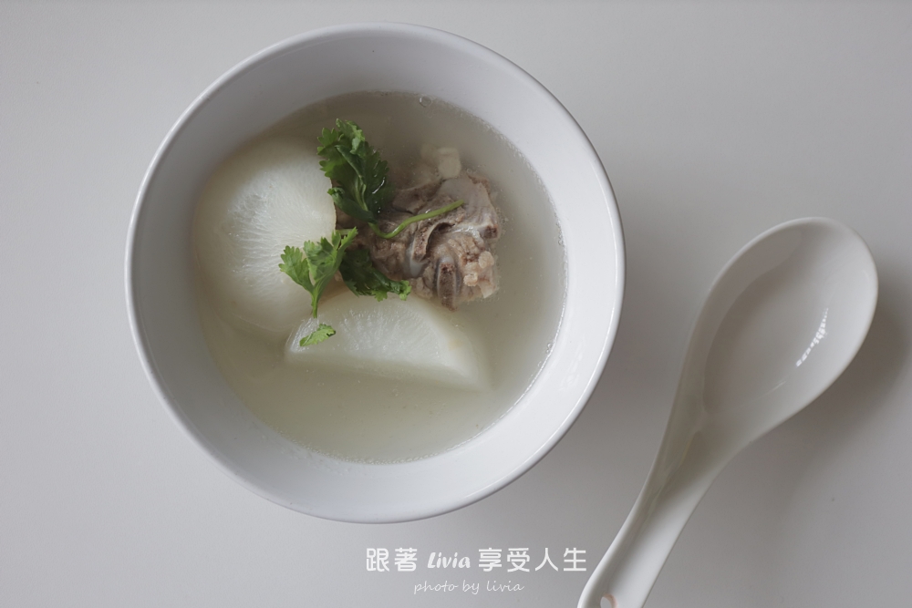 mo select評價｜多用途鑄鐵鍋分享，蛤蜊鮮蝦奶油燉飯、雞腿肉咖哩飯、蘿蔔排骨湯都能煮的高品質鍋具心得