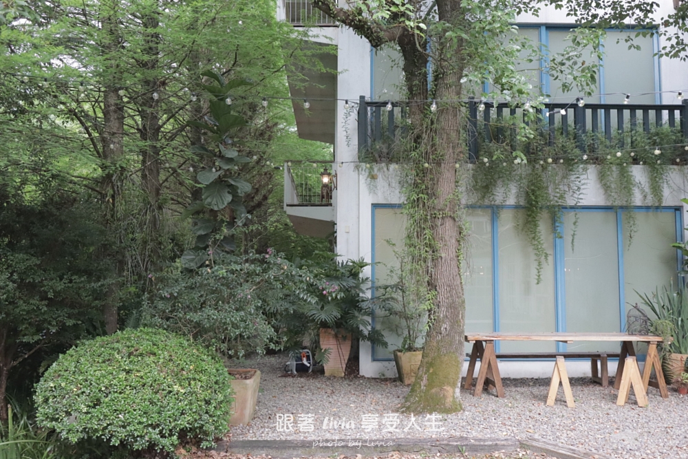 南投埔里住宿|慎重開華森林民宿,二樓隱樹雙人房很適合親子小旅行! - 第5張圖 南投埔里住宿|慎重開華森林民宿,二樓隱樹雙人房很適合親子小旅行!