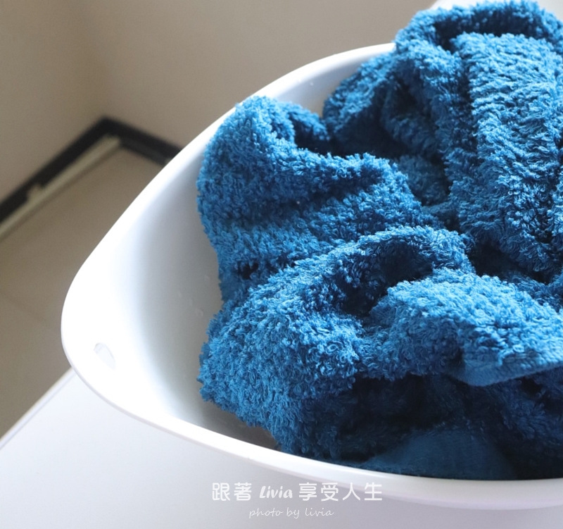 mo select 日本製今治薩馬爾罕長纖棉浴巾開箱｜無棉絮、吸水快乾，洗完澡終於不用擦到滿身毛！